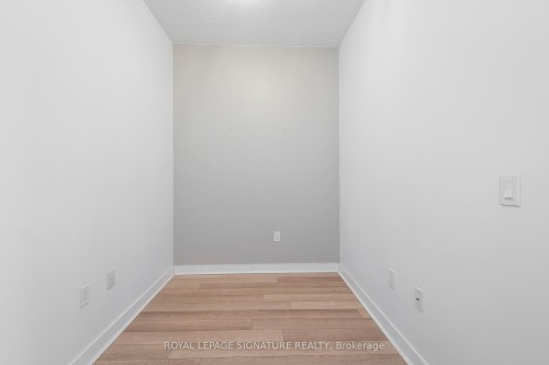 4203-3975 Grand Park Drive, Mississauga, ON - Indoor Photo Showing Other Room