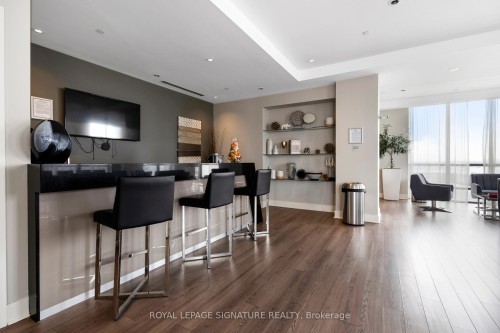 4203-3975 Grand Park Drive, Mississauga, ON - Indoor