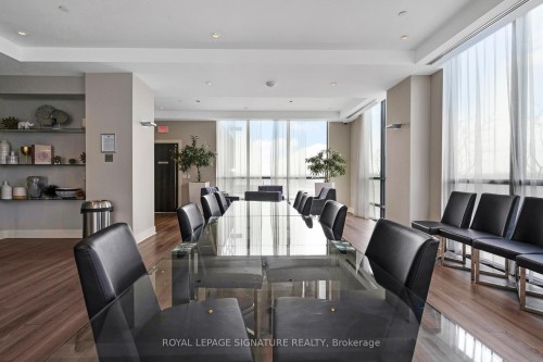 4203-3975 Grand Park Drive, Mississauga, ON - Indoor Photo Showing Dining Room