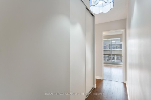 1503-1359 White Oaks Boulevard, Oakville, ON - Indoor Photo Showing Other Room