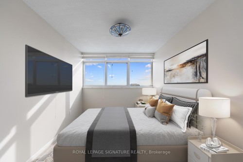 1503-1359 White Oaks Boulevard, Oakville, ON - Indoor Photo Showing Bedroom