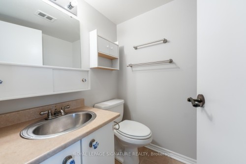 1503-1359 White Oaks Boulevard, Oakville, ON - Indoor Photo Showing Bathroom