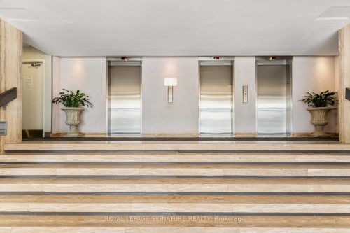 1503-1359 White Oaks Boulevard, Oakville, ON - Indoor Photo Showing Other Room