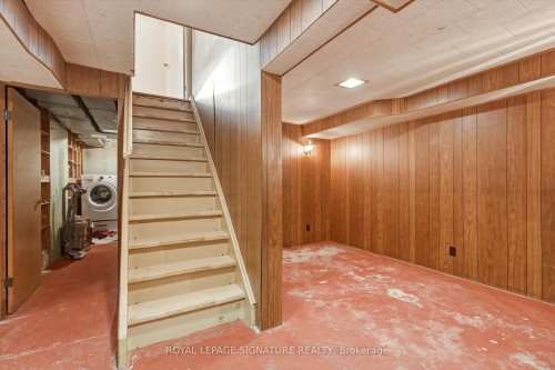 1389 Tyneburn Crescent, Mississauga, ON - Indoor Photo Showing Other Room