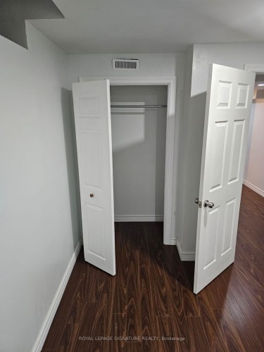 Bsmt-40 Shell Drive, Ajax, ON - Indoor Photo Showing Other Room