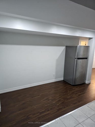 Bsmt-40 Shell Drive, Ajax, ON - Indoor Photo Showing Other Room