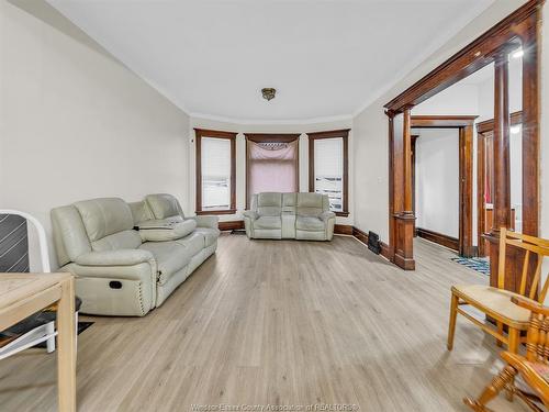 780 Dougall, Windsor, ON 