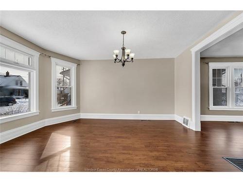 444 Elliott Street West, Windsor, ON 