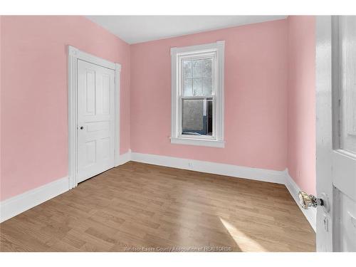 444 Elliott Street West, Windsor, ON 