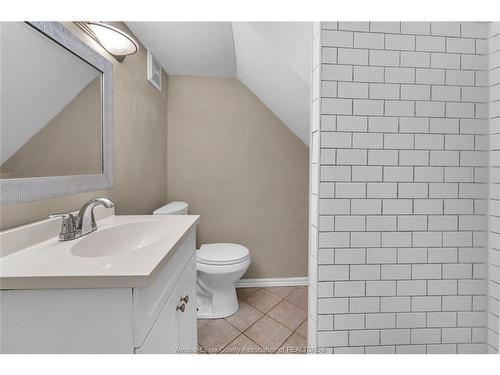 444 Elliott Street West, Windsor, ON 