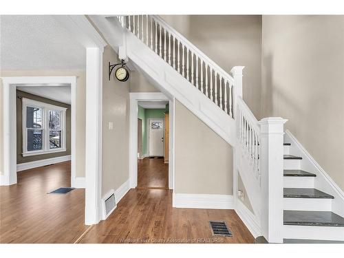 444 Elliott Street West, Windsor, ON 