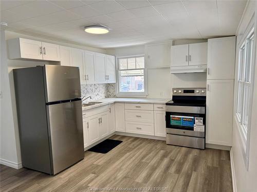 20 Mcnaughton Avenue, Wallaceburg, ON 