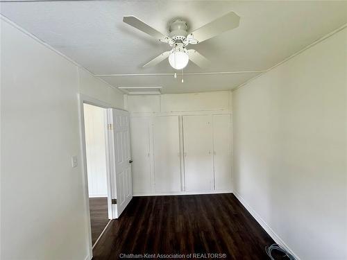 20 Mcnaughton Avenue, Wallaceburg, ON 