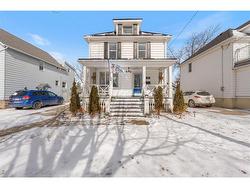 202 Kathleen Avenue  Sarnia, ON N7T 1E2