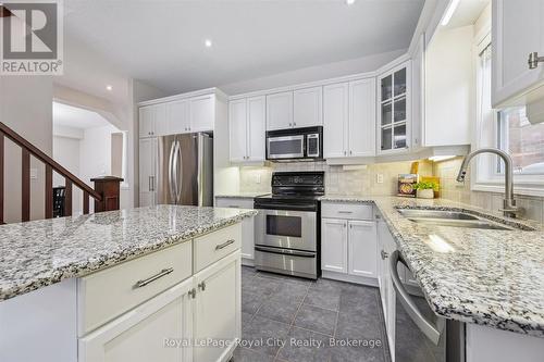 273 Carrington Drive, Guelph (Kortright West), ON - Indoor Photo Showing Kitchen With Stainless Steel Kitchen With Double Sink With Upgraded Kitchen