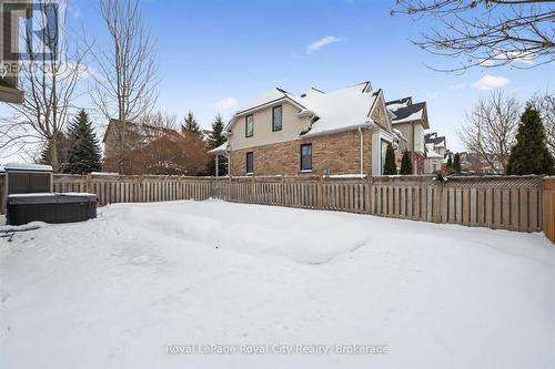 273 Carrington Drive, Guelph (Kortright West), ON - Outdoor