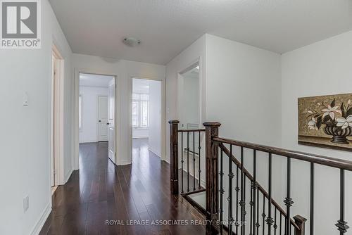 25 Gallagher Crescent, New Tecumseth, ON - Indoor Photo Showing Other Room