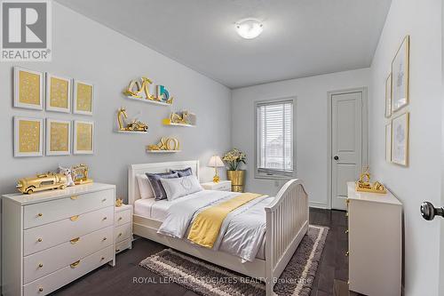 25 Gallagher Crescent, New Tecumseth, ON - Indoor Photo Showing Bedroom