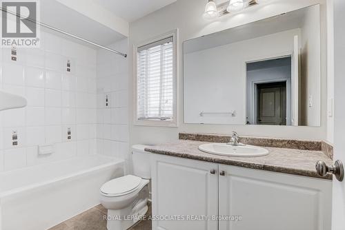 25 Gallagher Crescent, New Tecumseth, ON - Indoor Photo Showing Bathroom