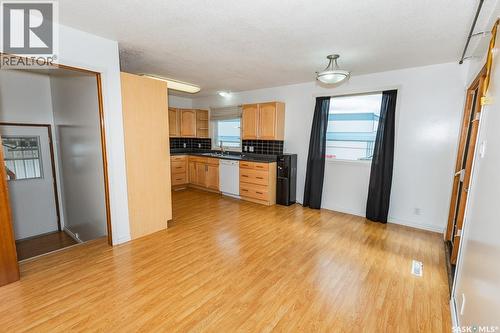 218 Bosworth Street, Kerrobert, SK - Indoor Photo Showing Kitchen With Double Sink