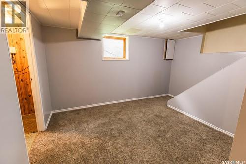 218 Bosworth Street, Kerrobert, SK - Indoor