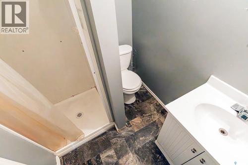 218 Bosworth Street, Kerrobert, SK - Indoor Photo Showing Bathroom