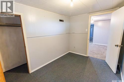 218 Bosworth Street, Kerrobert, SK - Indoor Photo Showing Other Room