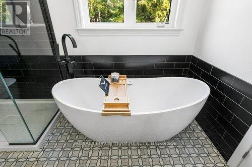 524 Osmond Daley Drive, Ottawa, ON - Indoor Photo Showing Bathroom