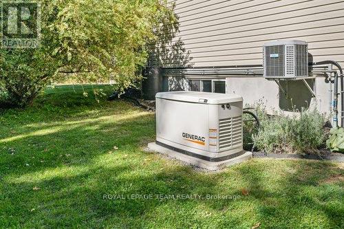 524 Osmond Daley Drive, Ottawa, ON - Outdoor