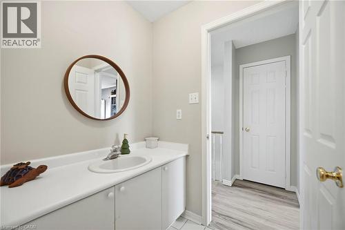 6945 Gracefield Drive, Mississauga, ON - Indoor Photo Showing Bathroom