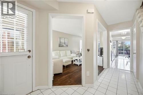 6945 Gracefield Drive, Mississauga, ON - Indoor Photo Showing Other Room