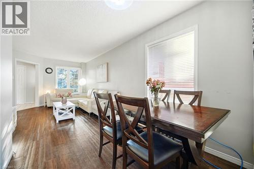 6945 Gracefield Drive, Mississauga, ON - Indoor Photo Showing Dining Room