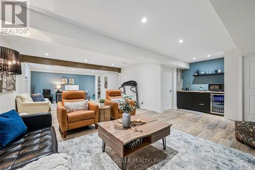 130 Snyder Avenue N, Woolwich, ON - Indoor Photo Showing Living Room