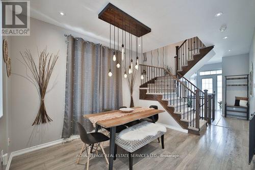 15 Mcallistar Drive, Hamilton, ON - Indoor Photo Showing Dining Room