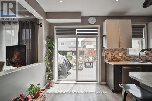 15 Mcallistar Drive, Hamilton, ON - Indoor