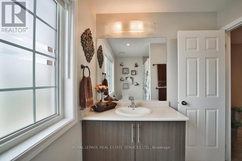 15 Mcallistar Drive, Hamilton, ON - Indoor Photo Showing Other Room