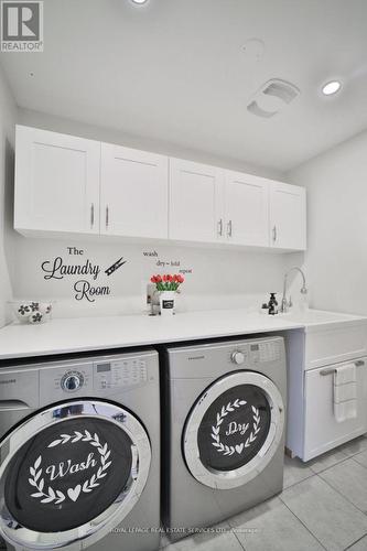 15 Mcallistar Drive, Hamilton, ON - Indoor Photo Showing Laundry Room