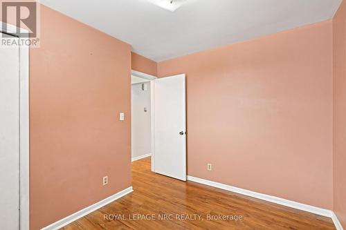 6 Brookbanks Drive N, St. Catharines (Lakeport), ON - Indoor Photo Showing Other Room