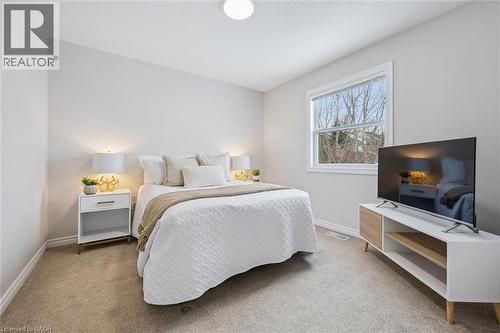 273 Carrington Drive, Guelph, ON - Indoor Photo Showing Bedroom