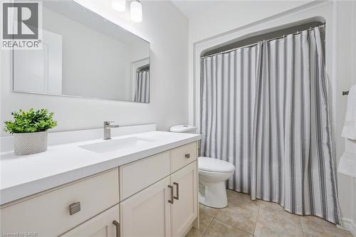 273 Carrington Drive, Guelph, ON - Indoor Photo Showing Bathroom