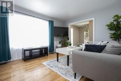 28 Parker Ave, Sault Ste. Marie, ON - Indoor