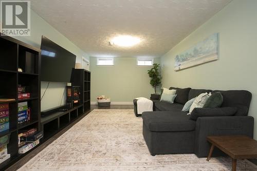 28 Parker Ave, Sault Ste. Marie, ON - Indoor