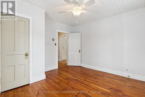 121 Elizabeth Street, Mississippi Mills, ON - Indoor Photo Showing Other Room