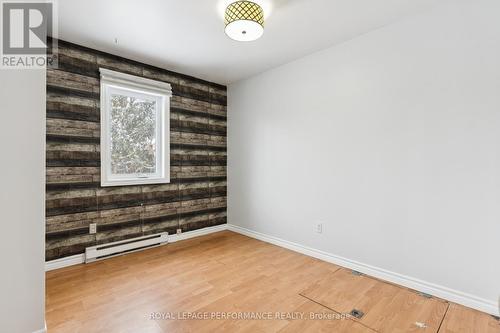 121 Elizabeth Street, Mississippi Mills, ON - Indoor Photo Showing Other Room