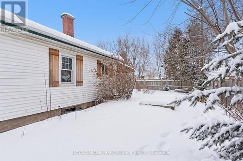 121 Elizabeth Street, Mississippi Mills, ON - Outdoor