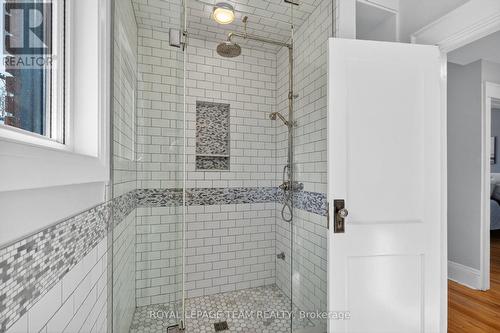307 Fairmont Avenue, Ottawa, ON - Indoor Photo Showing Bathroom