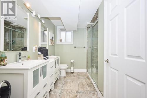 2455 Coral Avenue, Fort Erie (Stevensville), ON - Indoor Photo Showing Bathroom