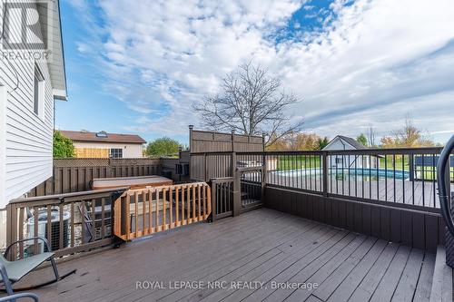 2455 Coral Avenue, Fort Erie (Stevensville), ON - Outdoor With Deck Patio Veranda With Exterior