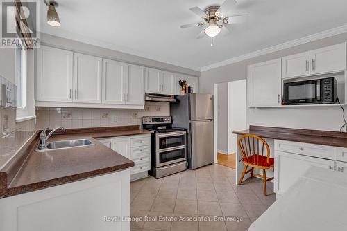 Kitchen - 56 Brookland Drive, Brampton, ON - Indoor Photo Showing Kitchen