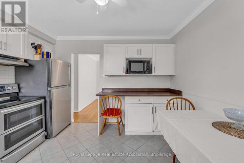 Kitchen - 56 Brookland Drive, Brampton, ON - Indoor Photo Showing Kitchen